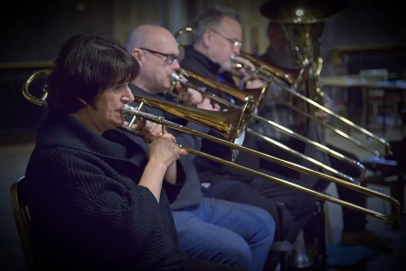 EOS262 trombones_general